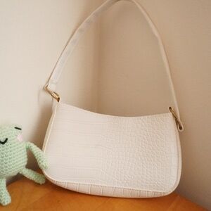 White Shoulder Leather Bag Crocodile Pattern Clutch